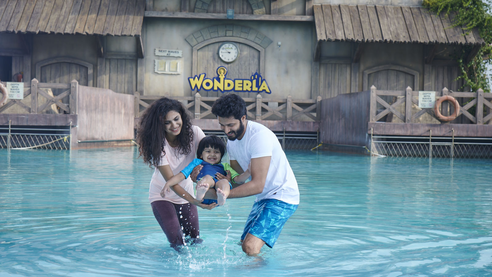 Wonderla pool