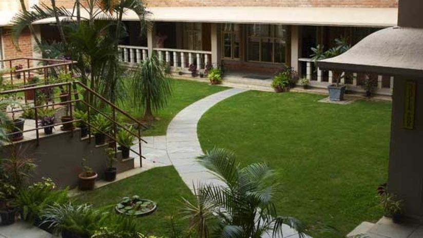 SAIACS CEO center Bangalore Hotel SAIACS CEO Centre Bangalore - Lawn view