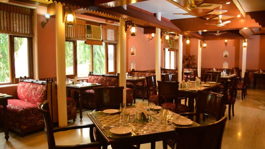 Restaurant 3 Hotel Vasundhara Palace Rishikesh Rishikesh Hotels