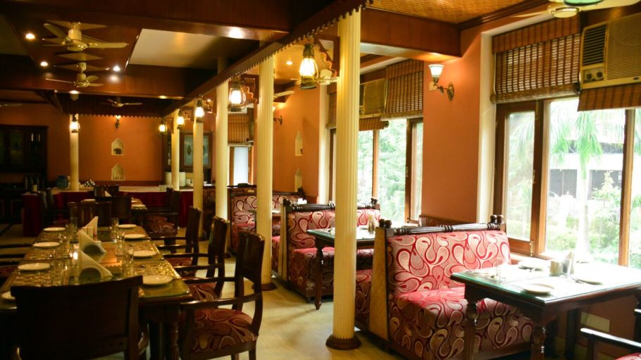 Restaurant Hotel Vasundhara Palace Rishikesh Rishikesh Hotels