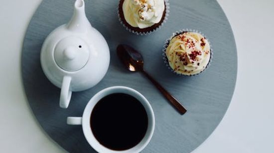 A plate of tea and tea cakes 