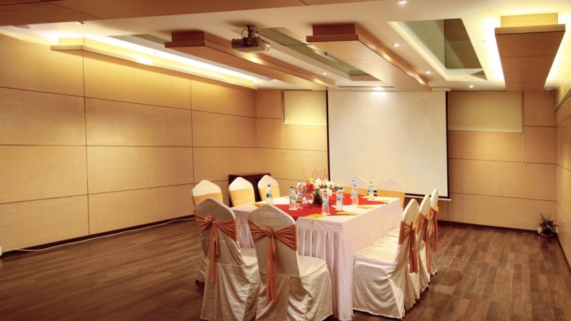 Conclave Conference Hall at Iris Hotel on Brigade Road Bangalore zcgcas