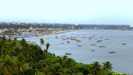 Kollam town and Thangassery fishing village