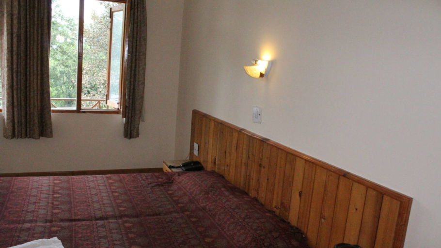 Deluxe Rooms Hotel Manali Continental Manali 8 qtecq1