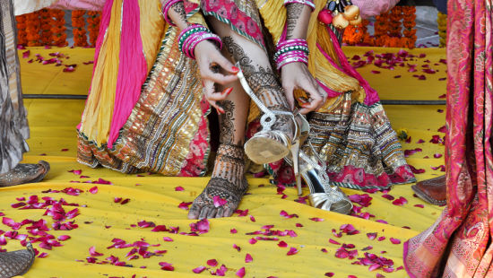 Deo Bagh - 17th Century, Gwalior - a bride performing a wedding ritual at the resort in Gwalior