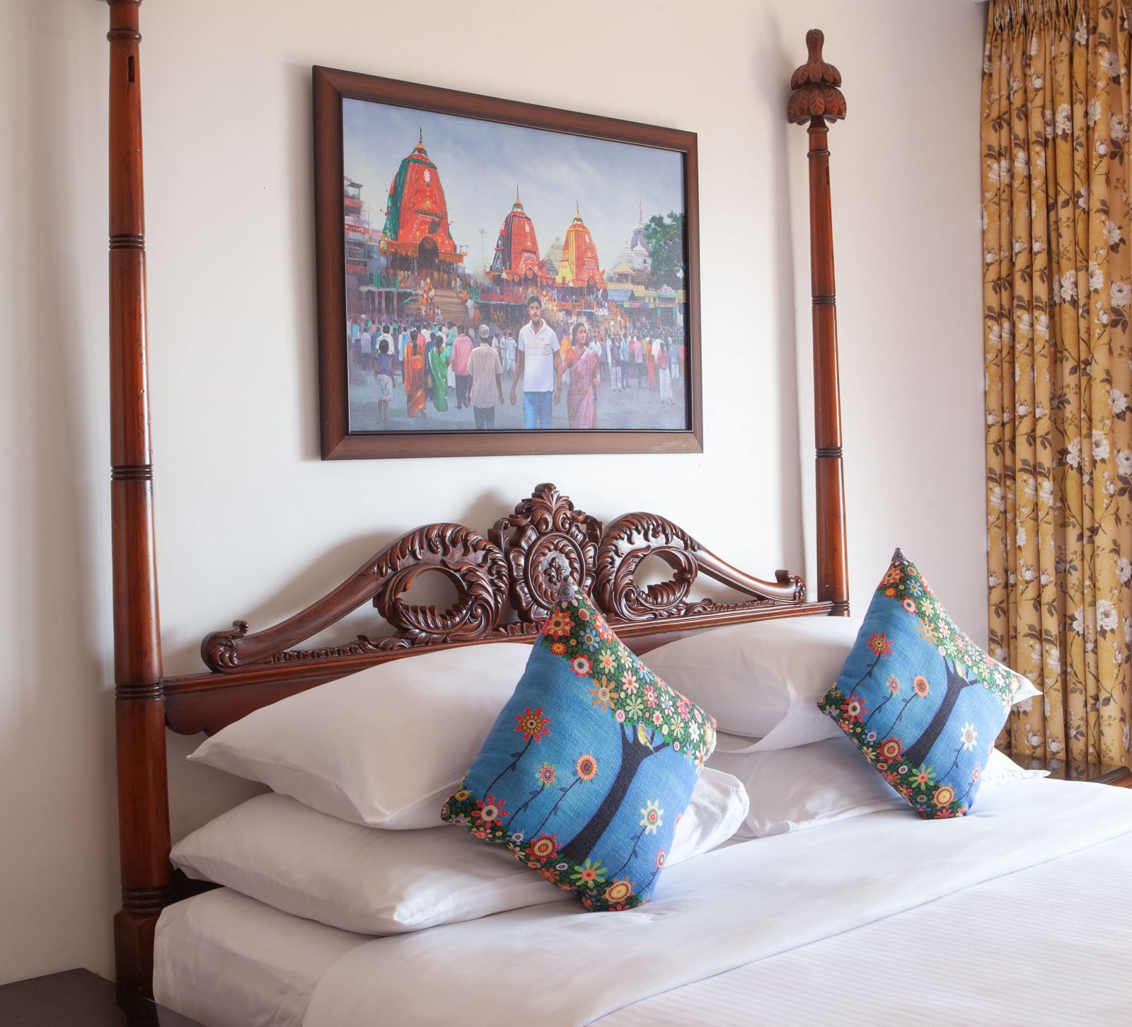 view of the bed - Mayfair Heritage, Puri 1