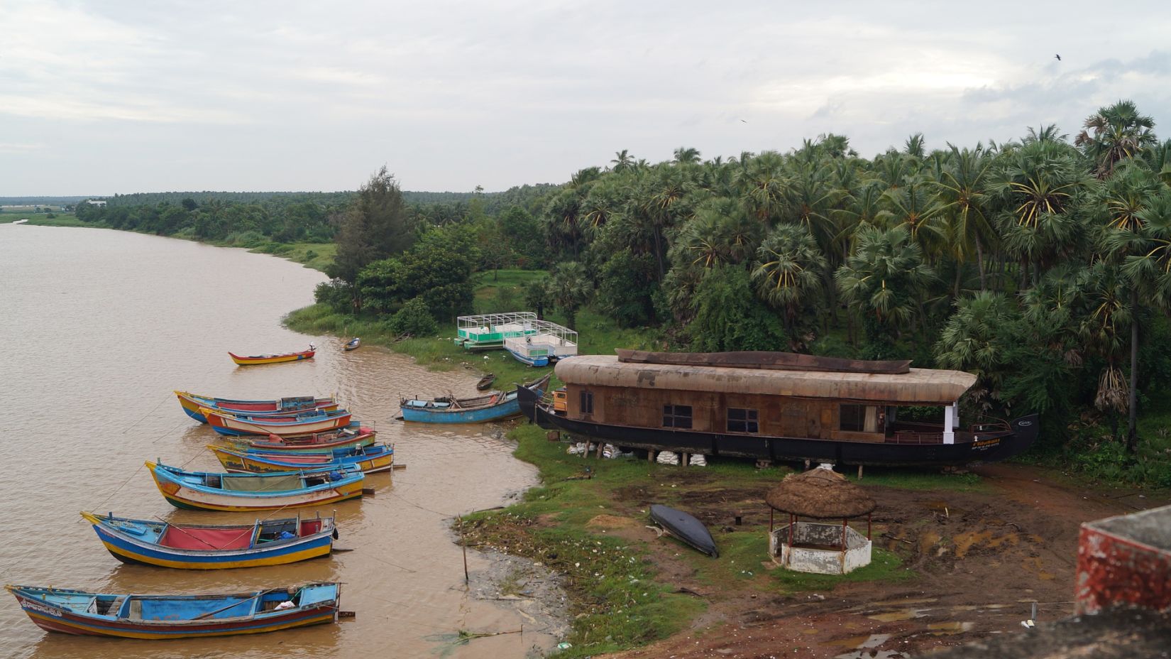 River in Dindi