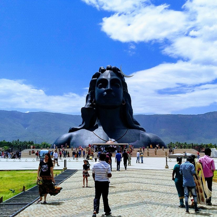 isha yoga coimbatore adiyogi view from the front