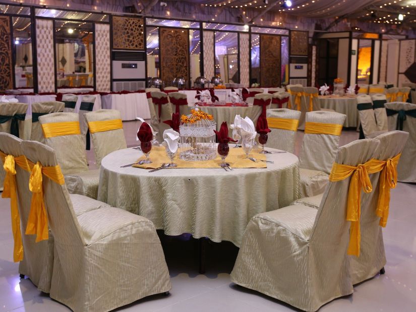 banquet-hall-5120991 1920