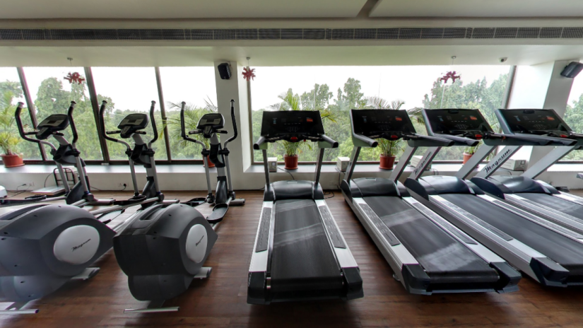 Gym equipments lined side by side