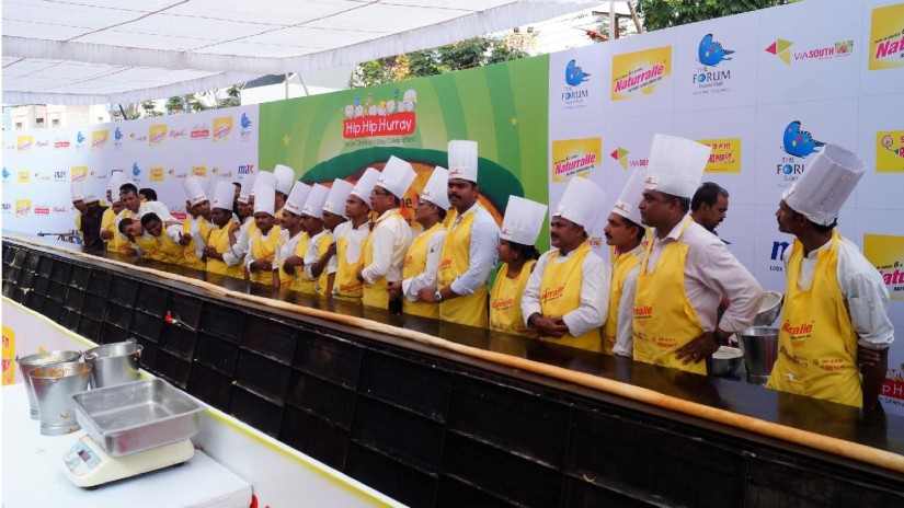 Guinness World Record Longest Dosa Hotel Daspalla Hyderabad 1