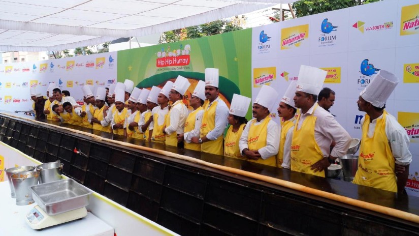 Guinness World Record Longest Dosa Hotel Daspalla Hyderabad 1