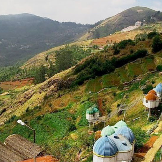 overview of ketti valley with many buildings 