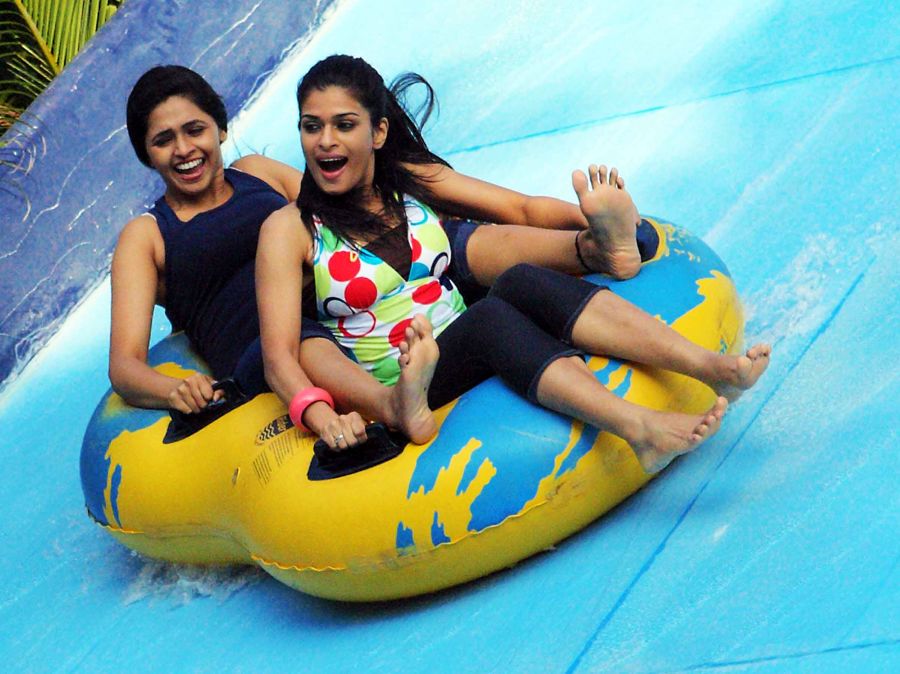 water rides water pendulum-wonderla amusement parks Bengaluru