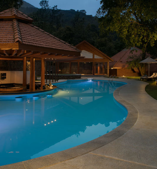 Tamara Coorg-swimming pool