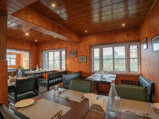 alt-text  A picture of the in-house restaurant of A picture of the Private En-Suite room of Poshtel, Meghma, Sandakphu by Summit