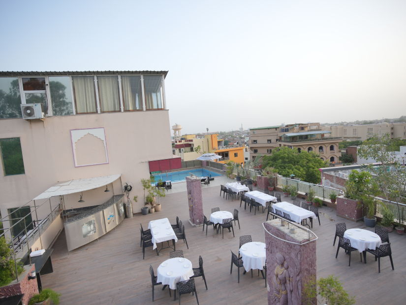 Rooftop Restaurant- Taj Jharokha 2