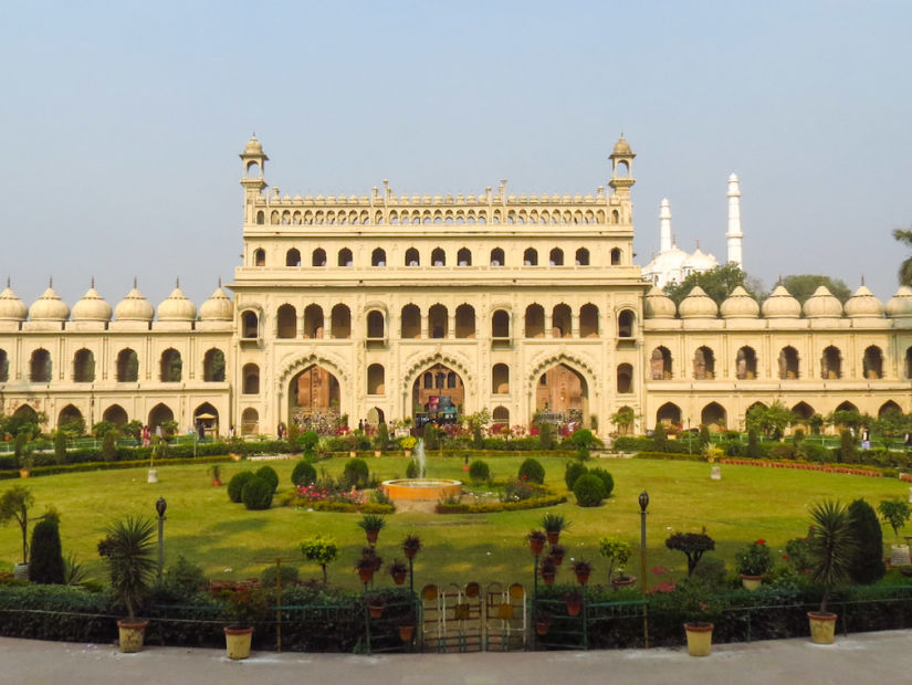 bara-imambara-lucknow