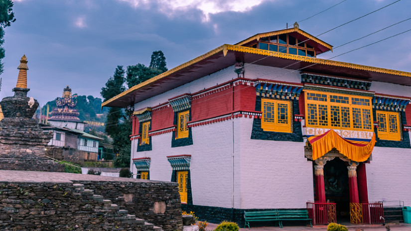 sana-choleing-monastery-bnnnr