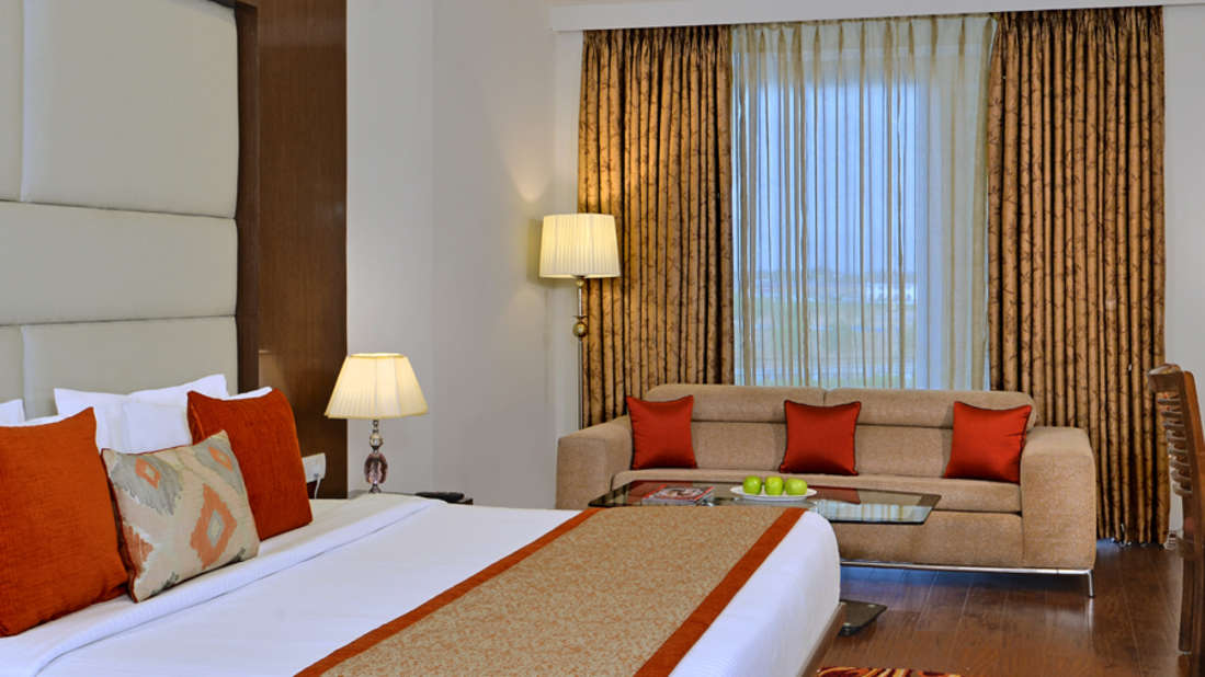 Rooms near airport, Taurus Sarovar Portico New Delhi, Hotels in New Delhi