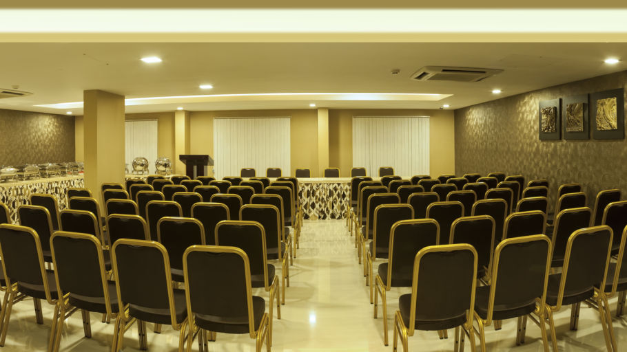 Hotel Abaam, Kochi Cochin Banquet Hall Hotel Abaam Kochi, kochi budget hotels, best hotels in kochi