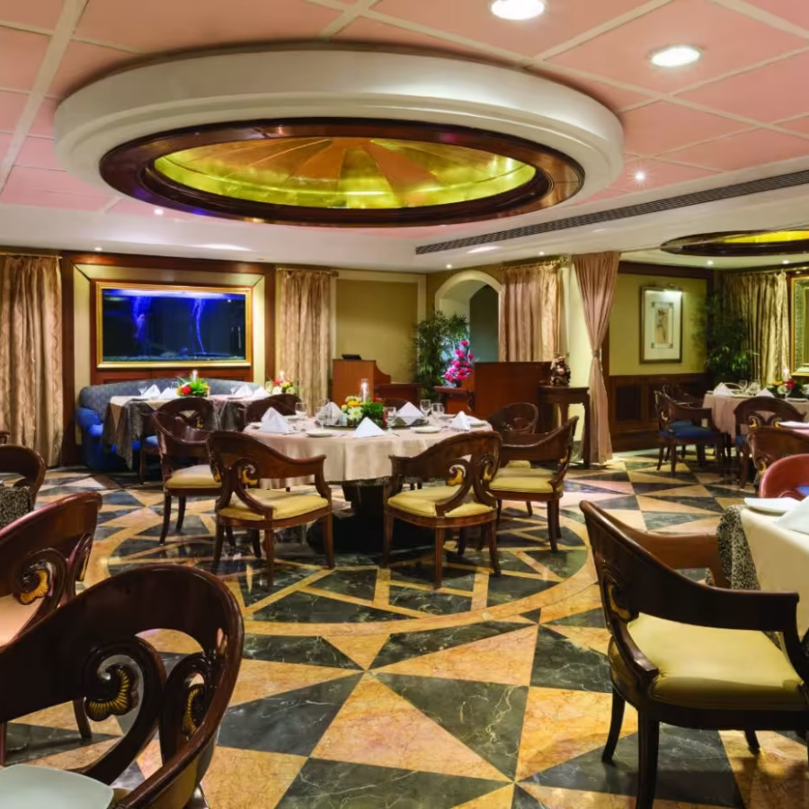 alt-text Oriental Bowl Restaurant at Hotel Ramada Plaza Palm Grove Juhu Beach Mumbai, Chinese and Thai Restaurant in Juhu am5
