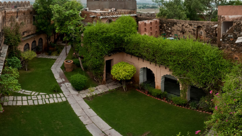 An aerial view of the facade and premises of the resort - Hill Fort-Kesroli 