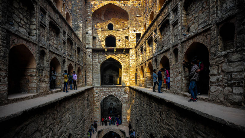 Agrasen Ki Baoli New Delhi,  Hotel Sarovar Portico Naraina