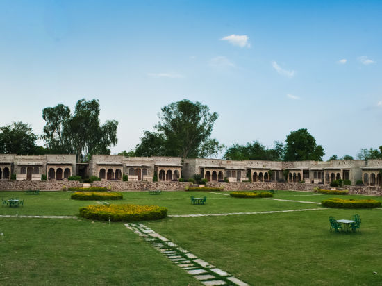 Deo Bagh - 17th Century, Gwalior - a panoramic view of the garden with the resort in Gwalior in the background