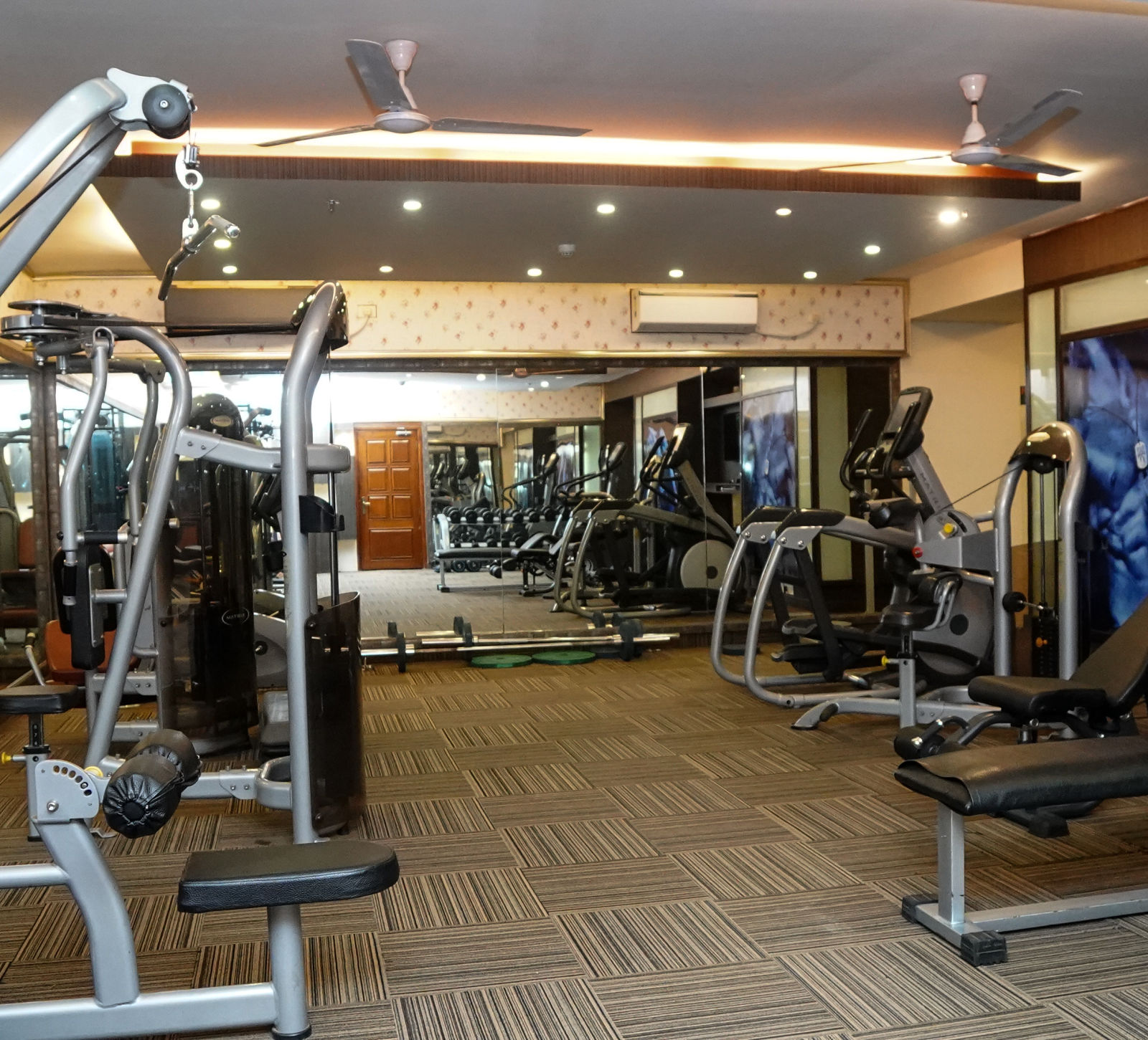 gym equipment in the fitness centre - Mayfair Lagoon, Bhubaneswar 1