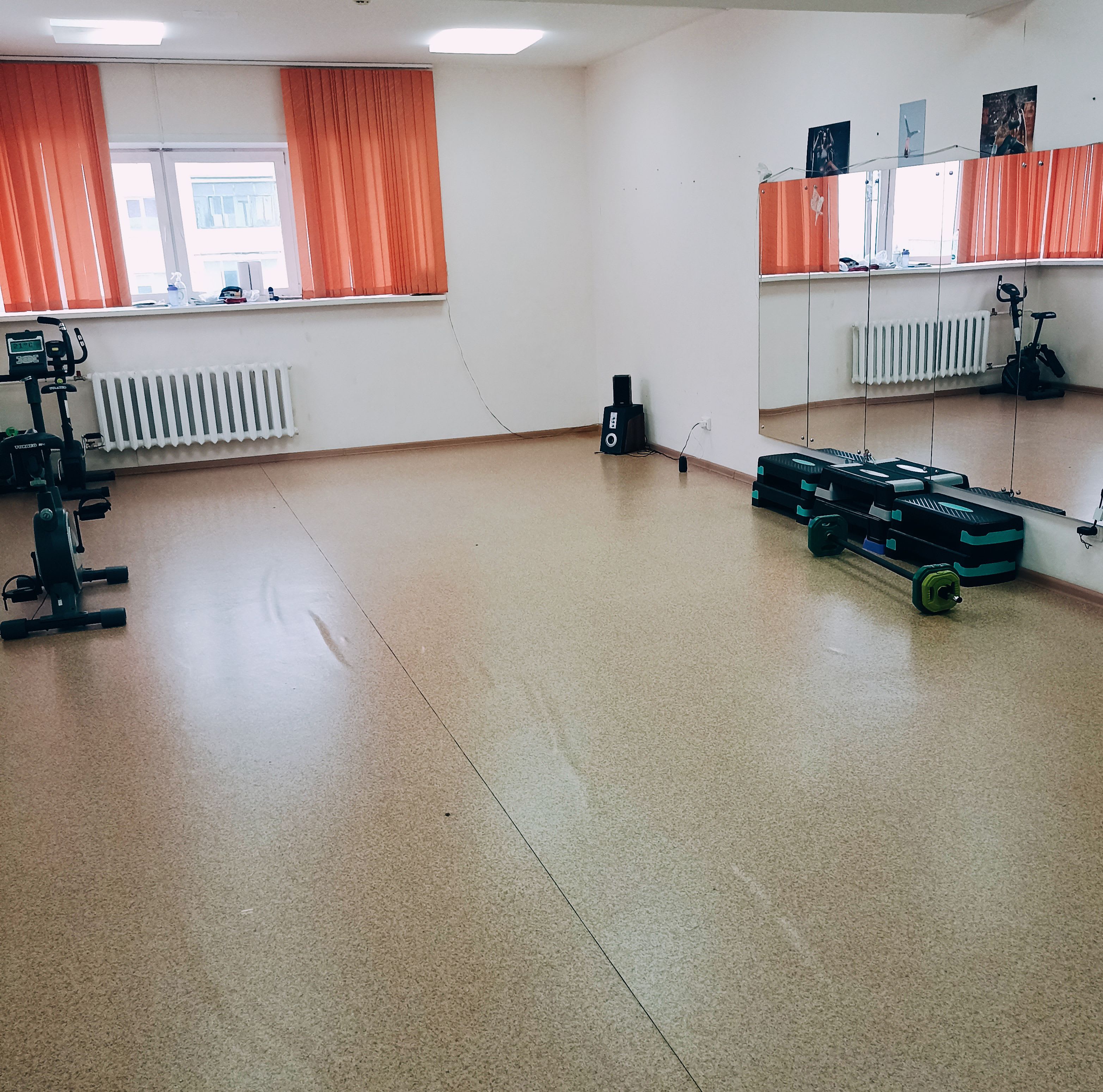 interior-Лучший-фитнес-в-г.-Топки-Студия-фитнеса-Тонус-in-lakki-crm