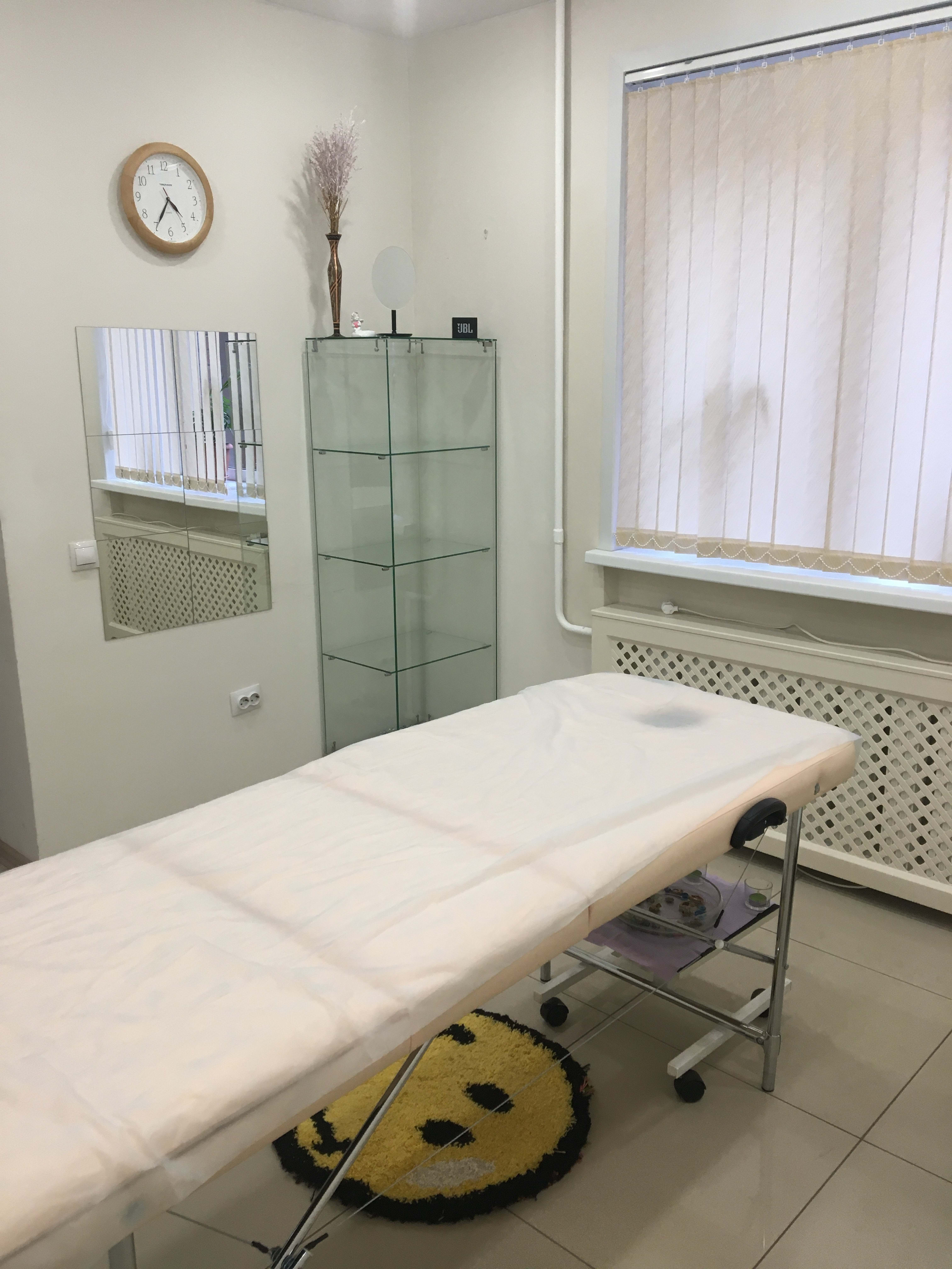 interior-Студия-красоты-Семейная-студия-стиля-Полёт-in-lakki-crm