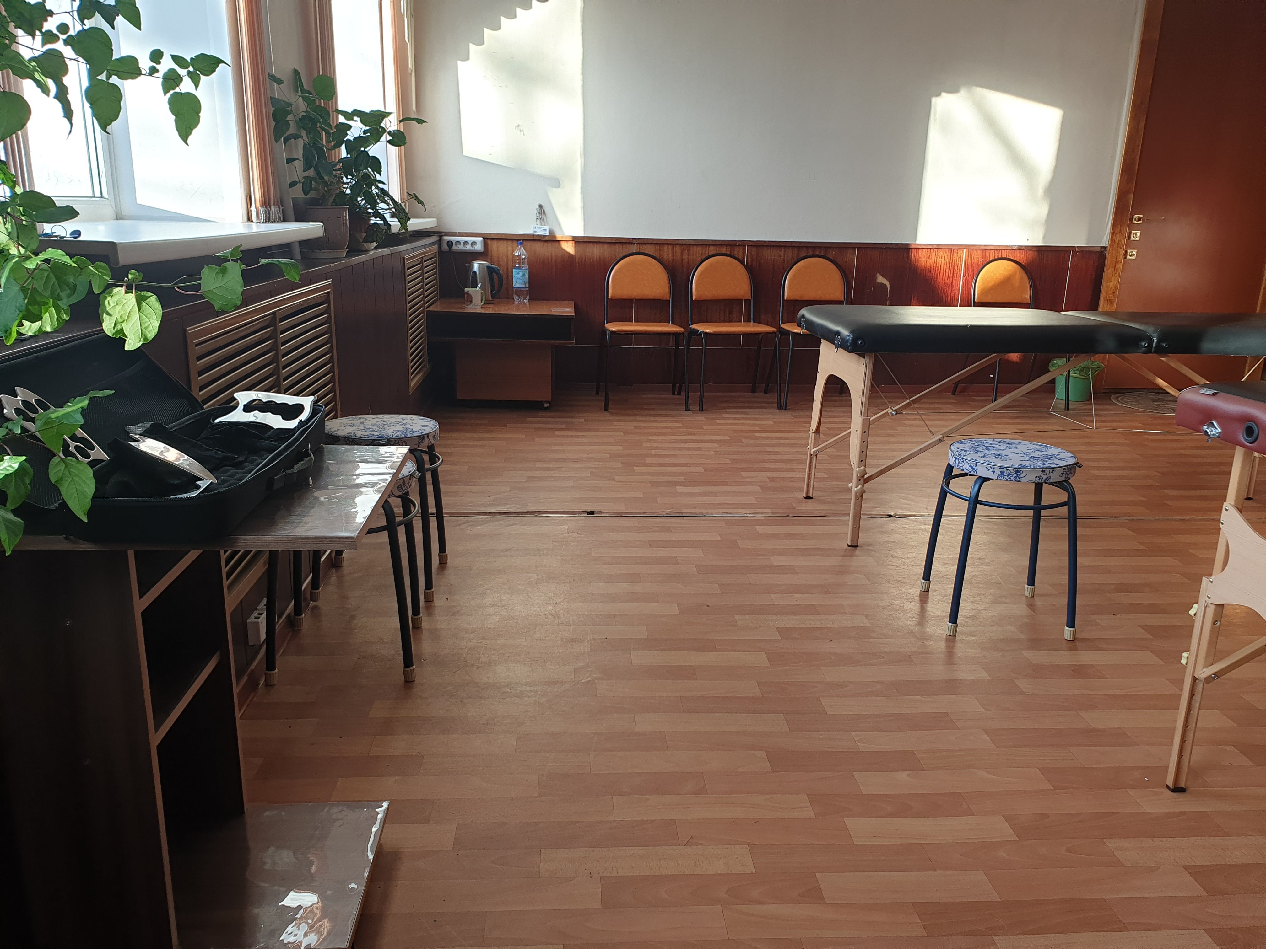 interior-Массажный-салон-Массажный-кабинет-Александра-Фил-in-lakki-crm