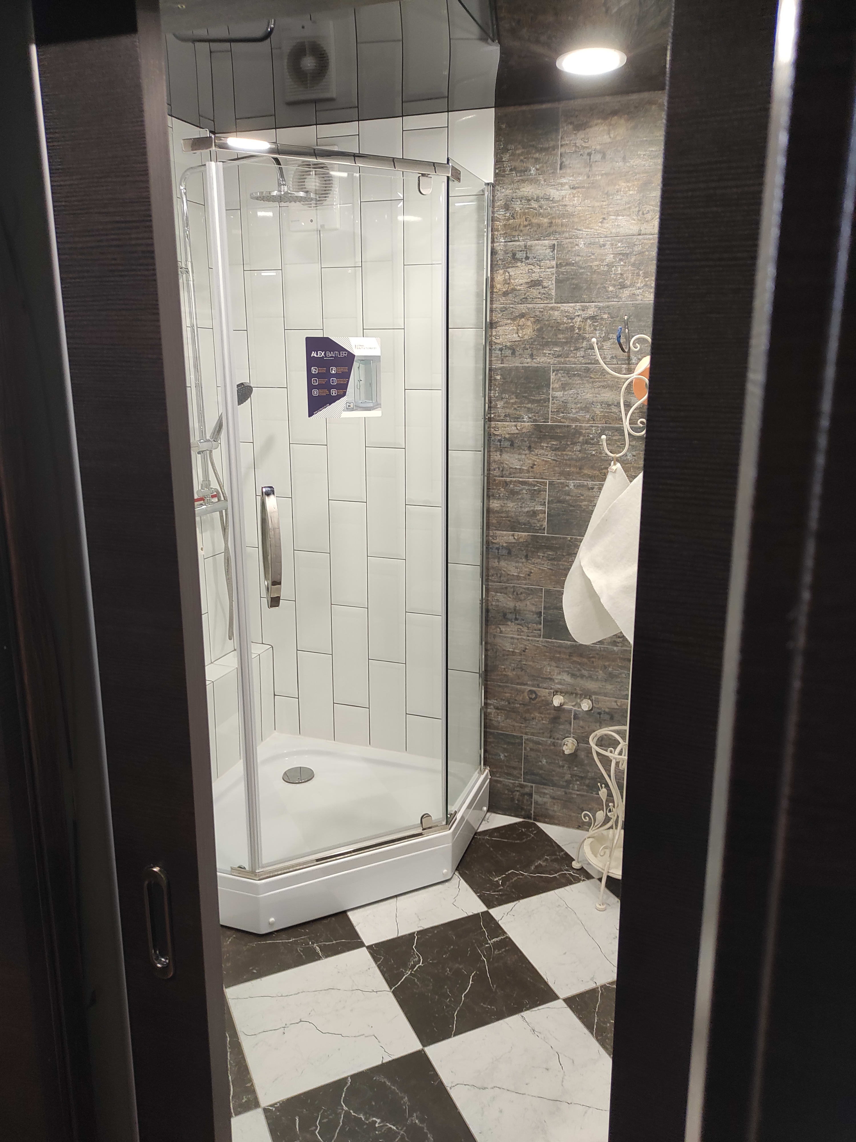 interior-Massage-studio-"Solo"-in-lakki-crm