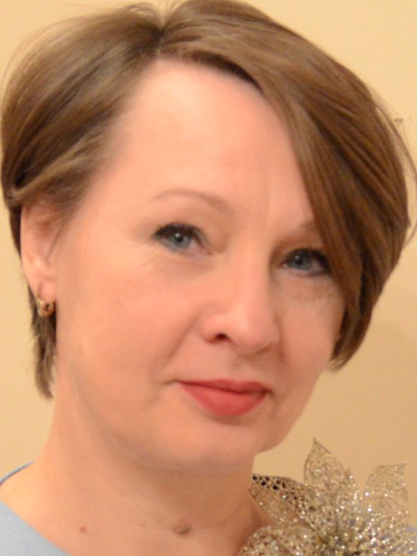 Светлана Жуковская