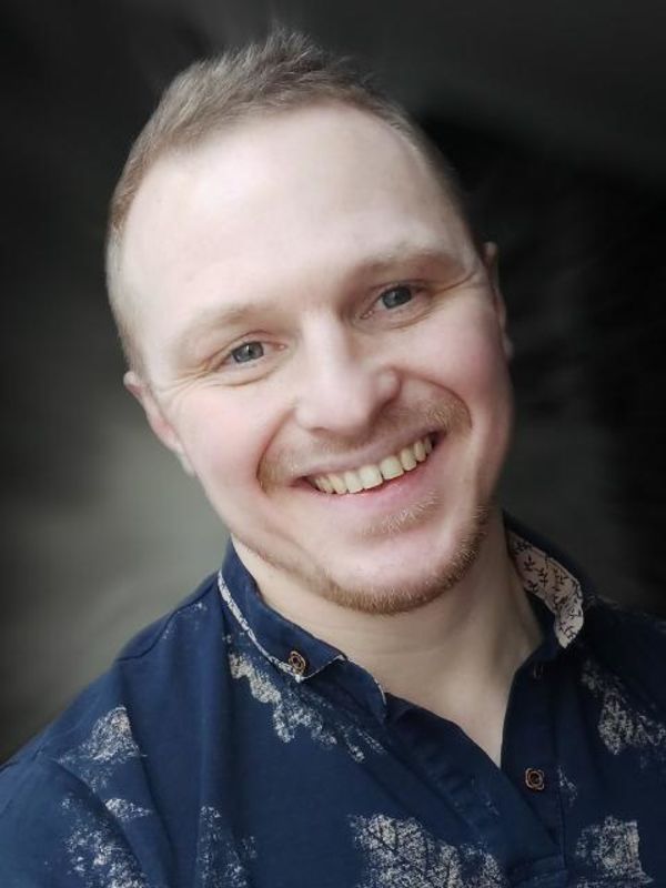 Роман Овчинников