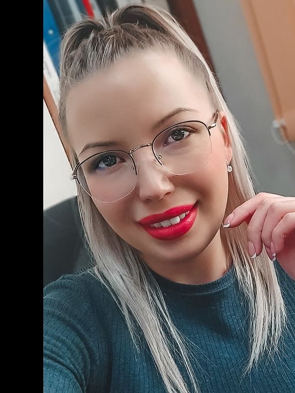 Марина Сидорова