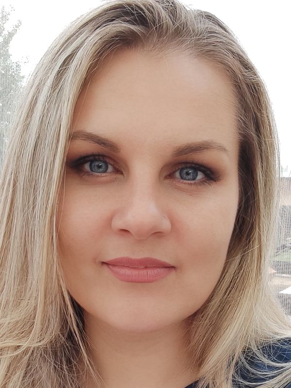 Анна Ломухина