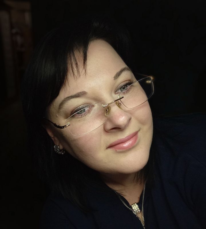 pro-Елена-Ивасенко-in-lakki-crm