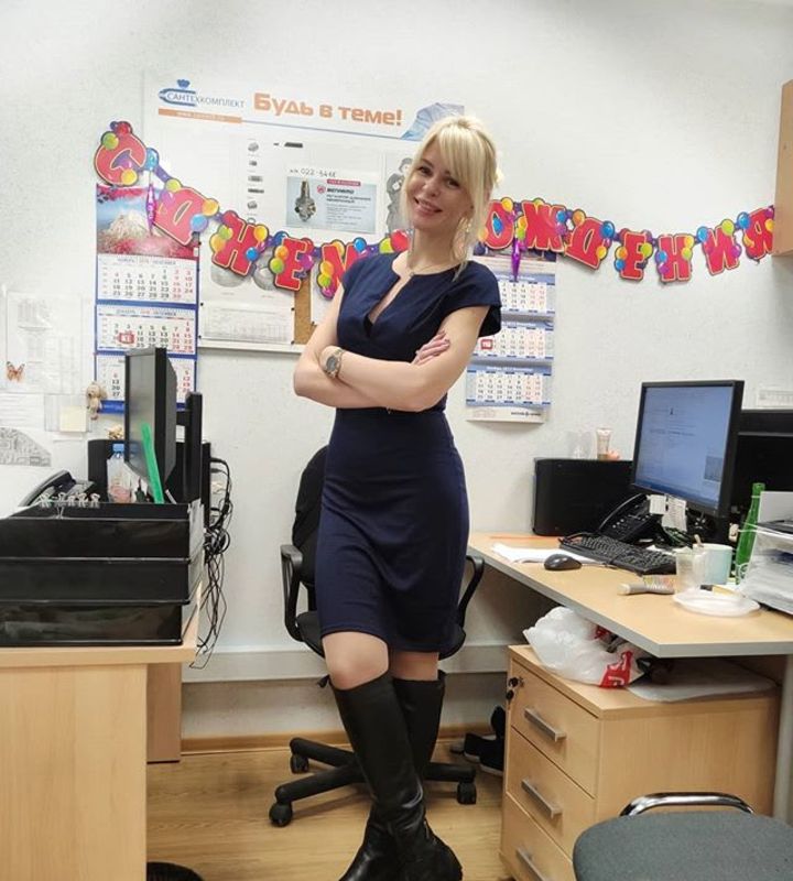 pro-Ekaterina-in-lakki-crm