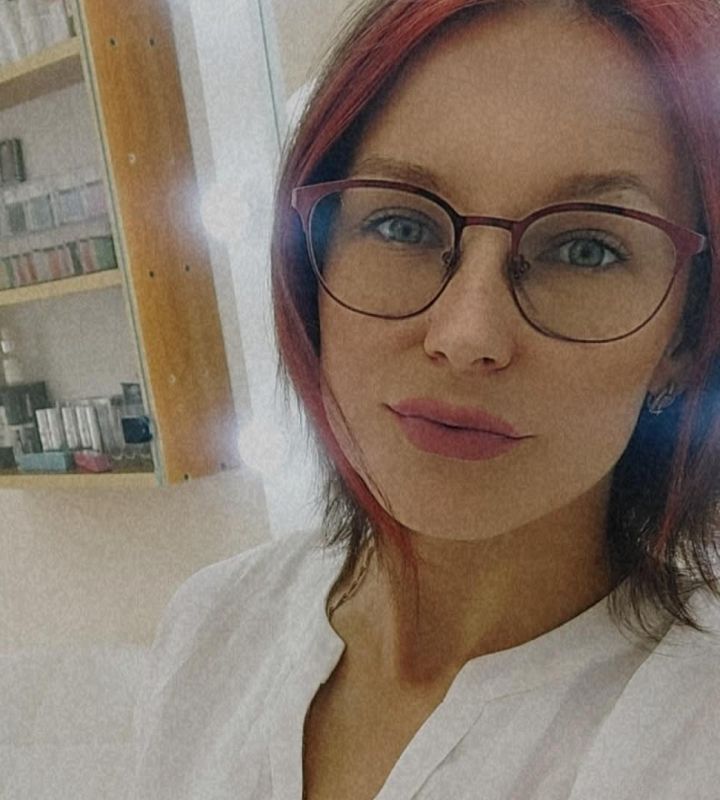 pro-Aleksandra-Gubareva-in-lakki-crm