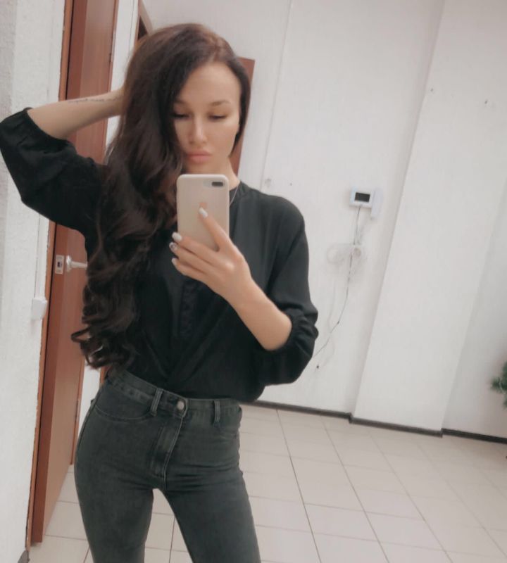 pro-Tatiana-in-lakki-crm