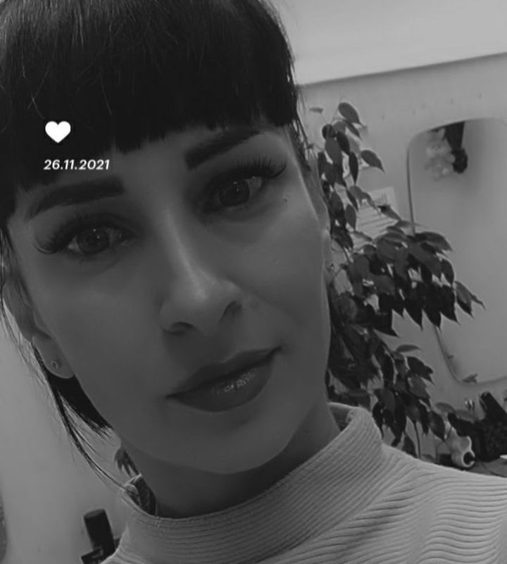 pro-Svetlana-in-lakki-crm