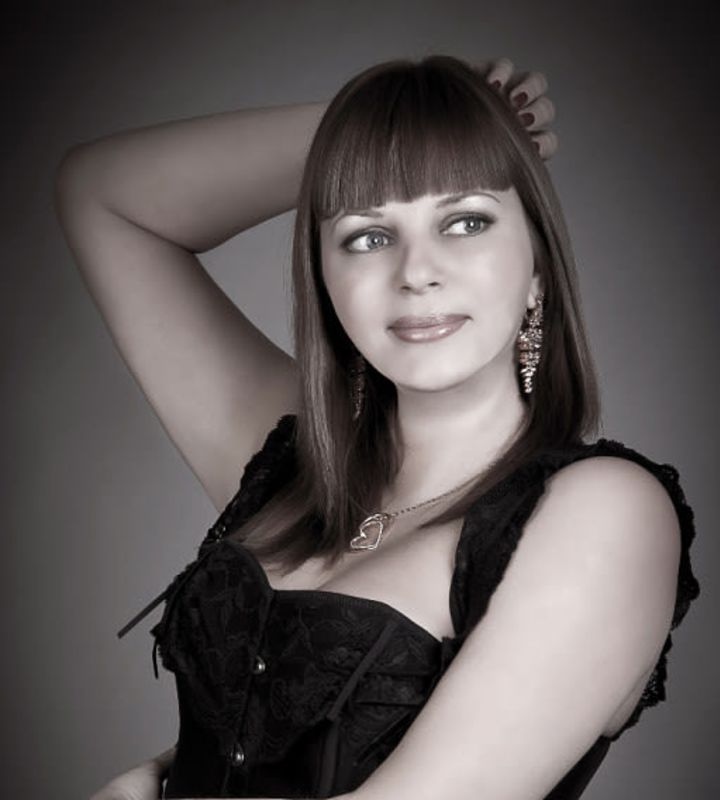 pro-Оксана-Коновалова-in-lakki-crm