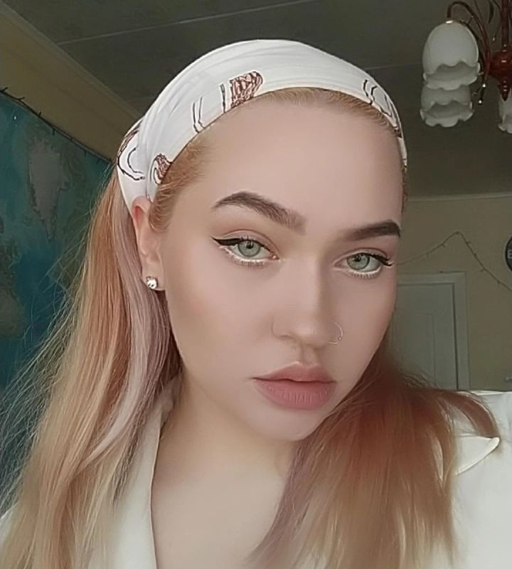 pro-Anastasia-in-lakki-crm