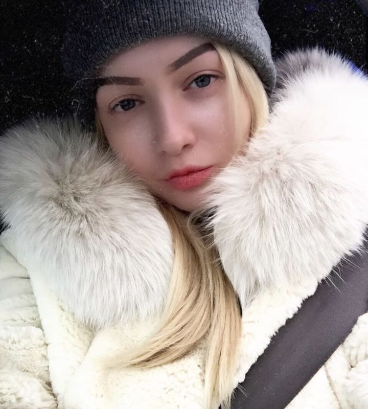 pro-Кристина-Пустовских-in-lakki-crm