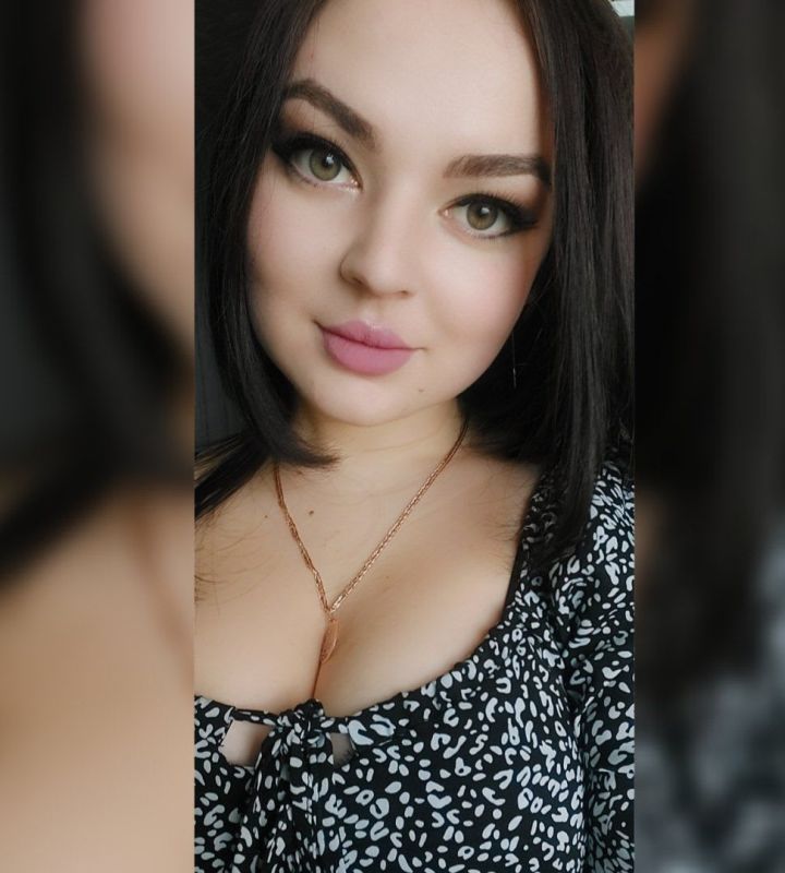 pro-Alina-in-lakki-crm