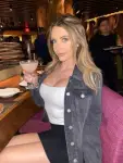 Lindsey Bee