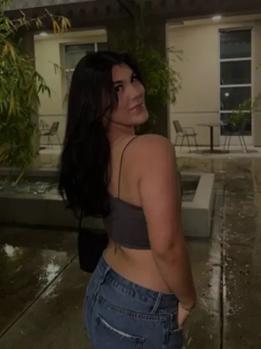 angela flores