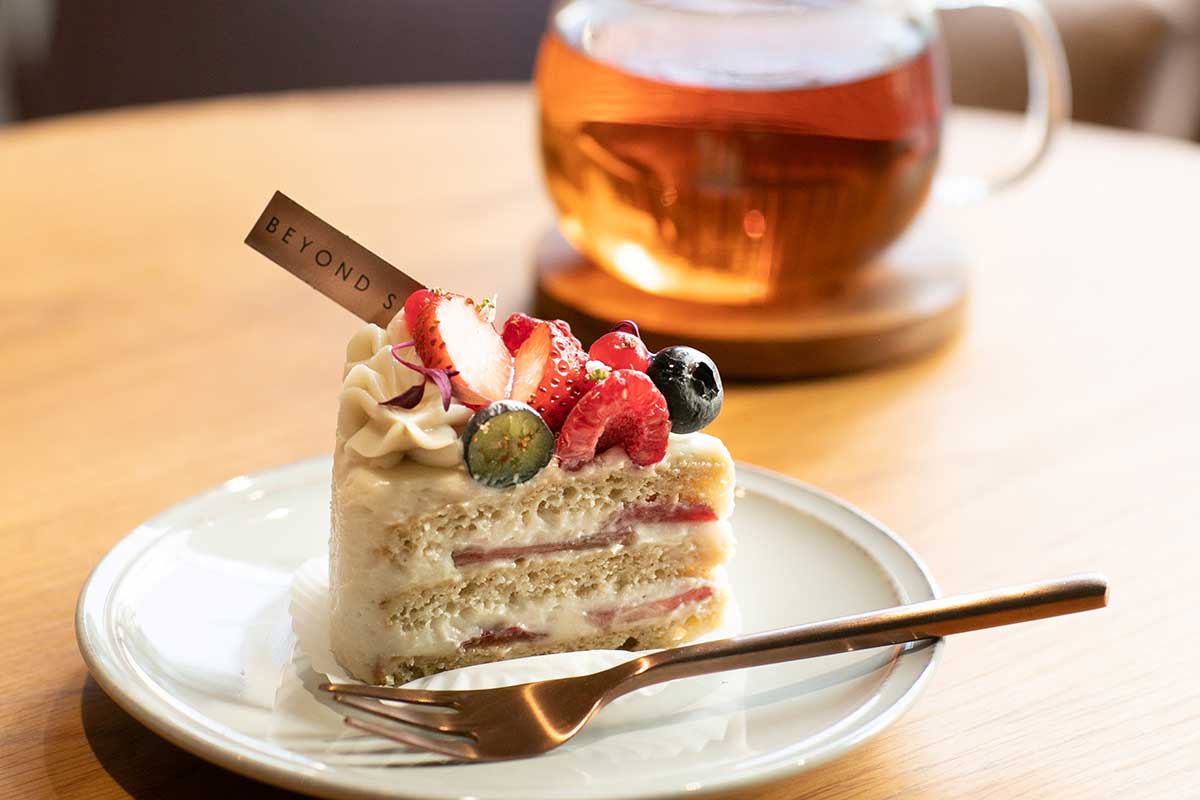 BEYOND SWEETSのショートケーキ